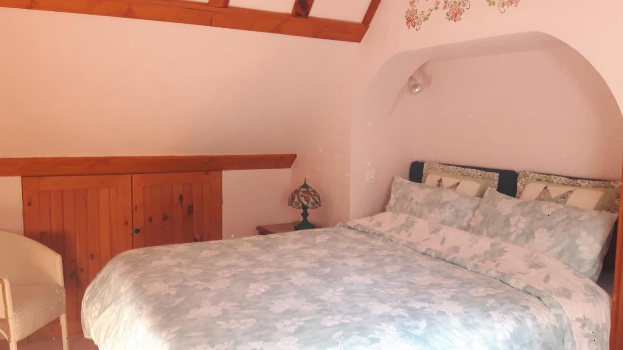Bed and Breakfast La Meslaie Le Teilleul Esterno foto